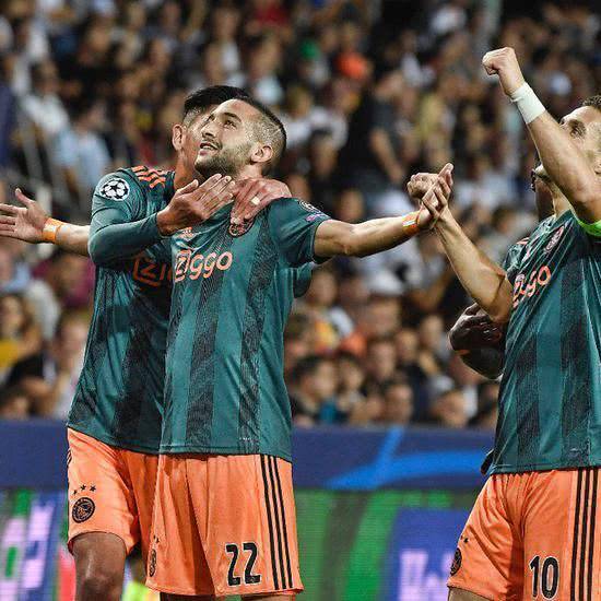 是异乎寻常 是异乎寻常